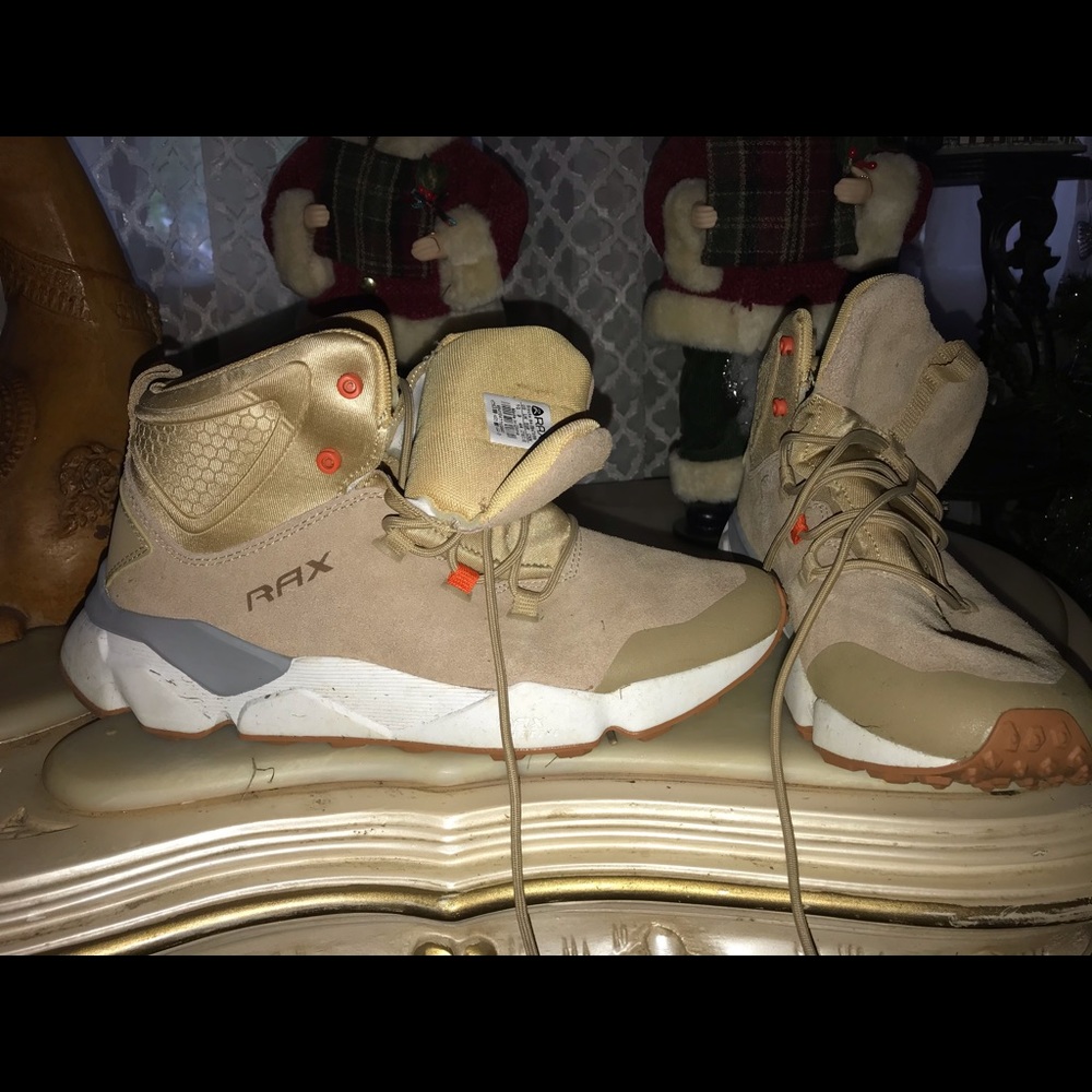RAX hiking boots